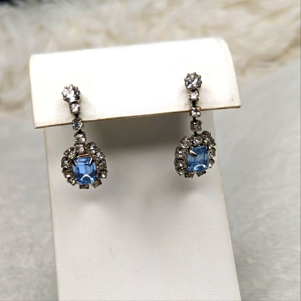 Vintage 80's Blue and Clear Rhinestone Pierced Earrings - Picture 3 of 9